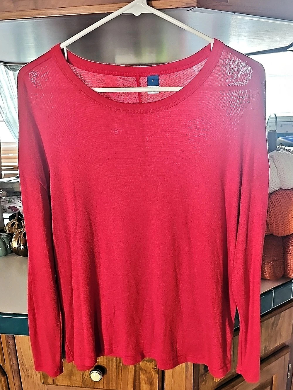 Old Navy Long Sleeve Top in Pink